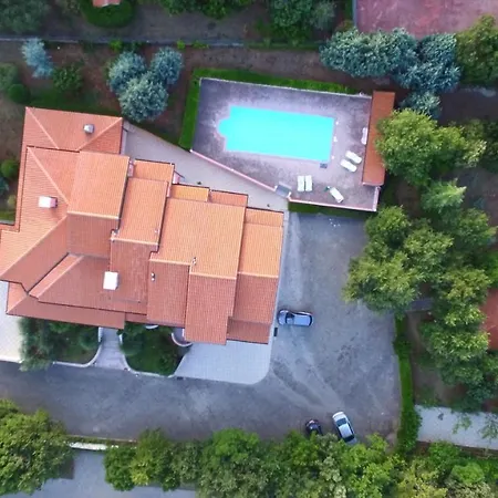 Chiara Bed and breakfast 3*