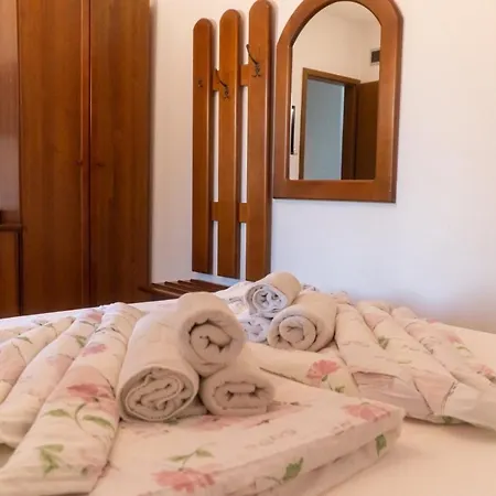 Chiara