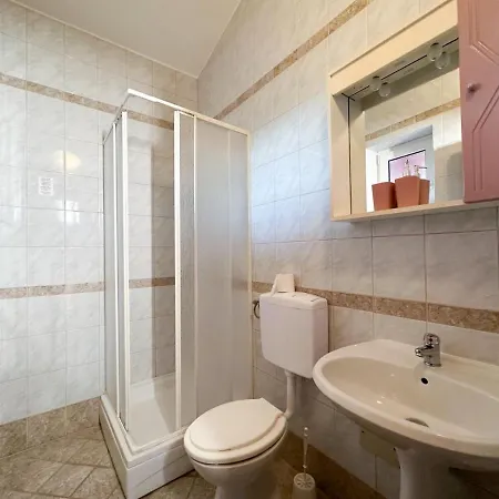 Chiara Bed & Breakfast 3*